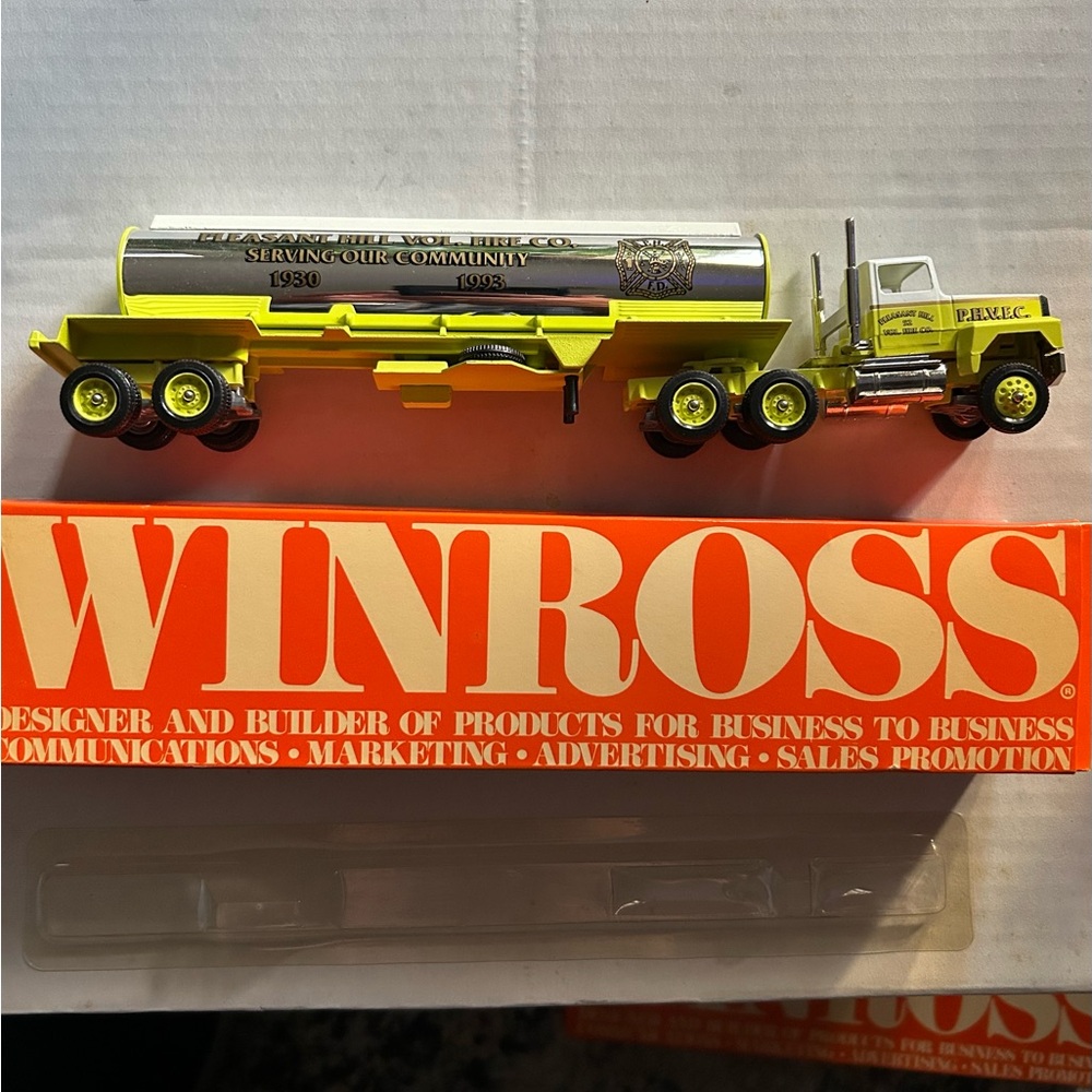 Pleasant Hill Pa Volunteer Fire Company Winross Collectible